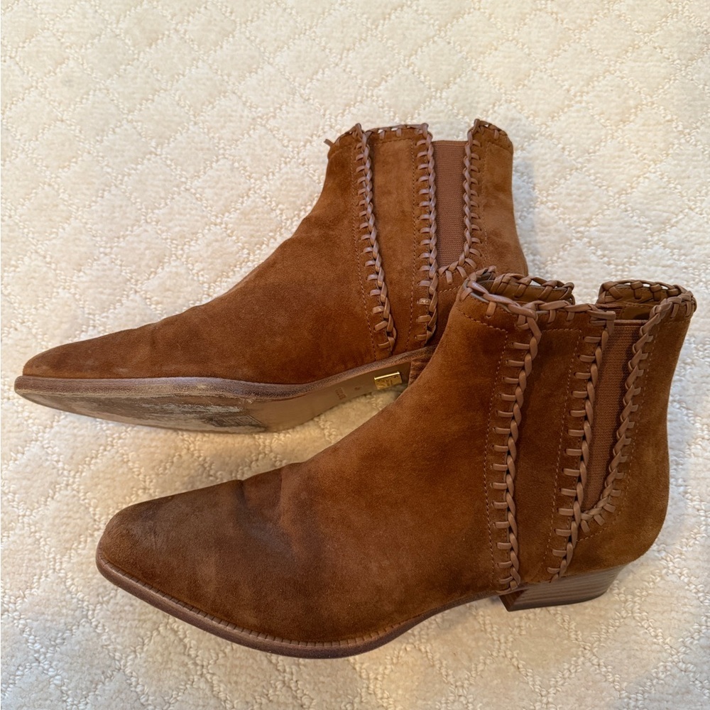Womens Michael Kors Collection Presley Pull On Stiched Ankle Boots, Size 41 - Picture 3 of 8